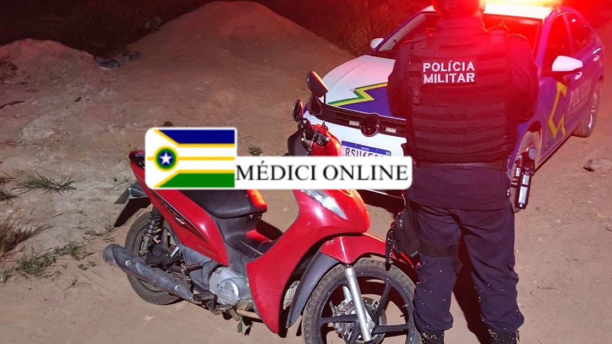 Polícia Militar encontra motoneta furtada escondida em construção