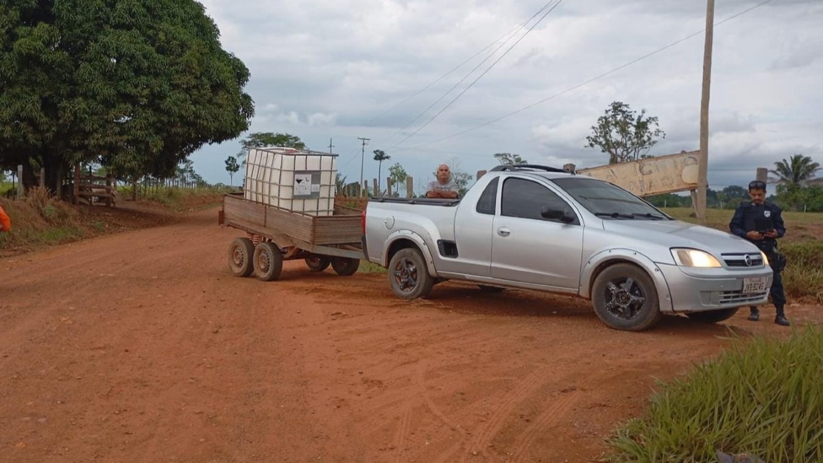 Acidente entre carro e motocicleta deixa um ferido em Presidente Médici