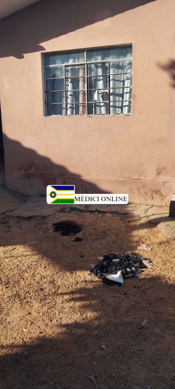 Morador da Rua Ricardo Somenzari Tem Casa Vandalizada Durante a Madrugada