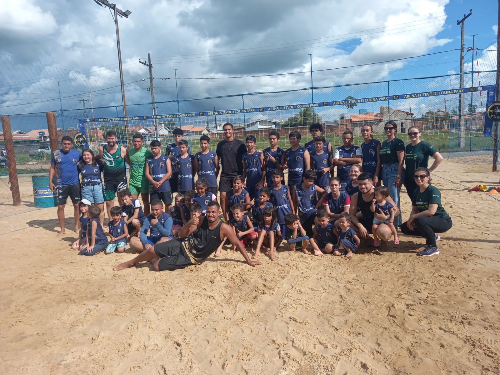 Projeto Social de Futevôlei no Colina Park é Contemplado com Playground