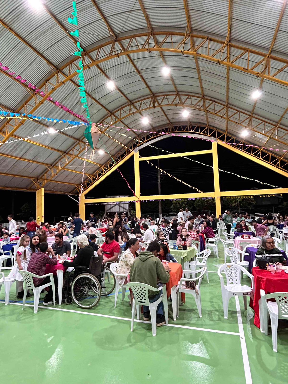 Noite de Alegria e Comidas Típicas no Arraiá da Polícia Militar Mirim