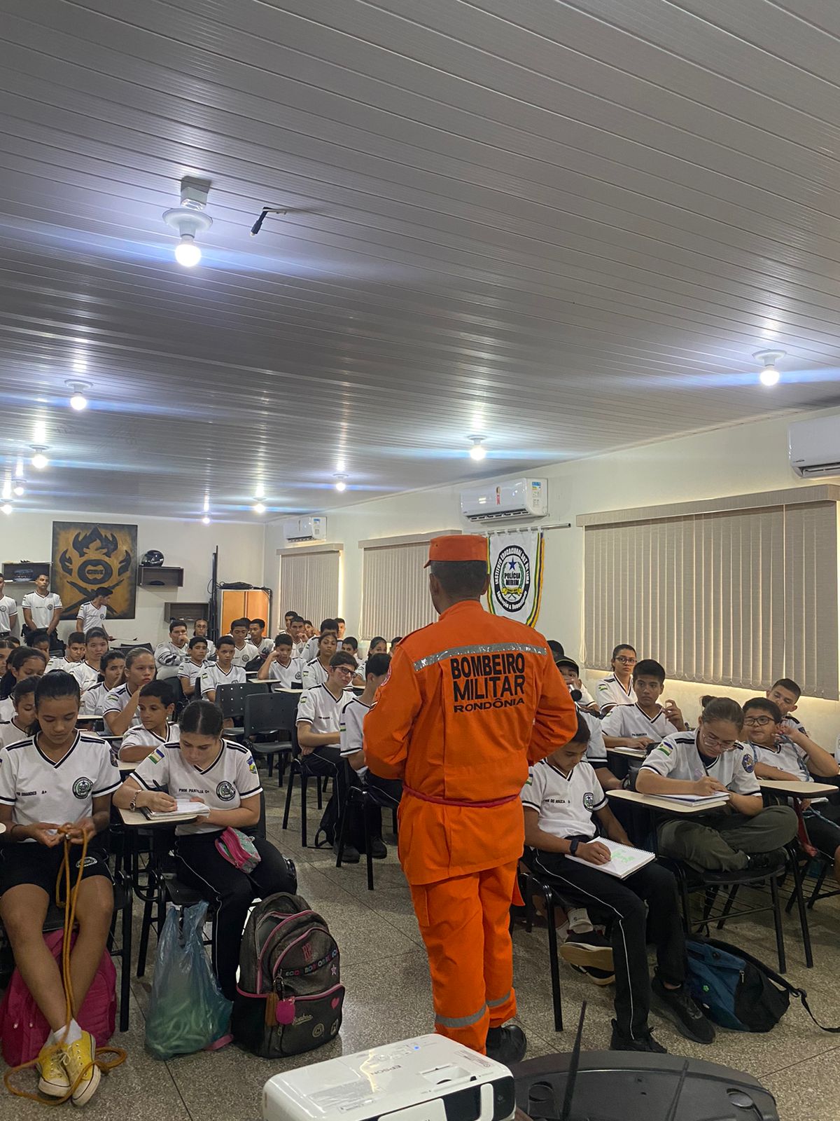 Polícia Militar Mirim de Presidente Médici Se Prepara para 7° Curso de Sobrevivência na Selva