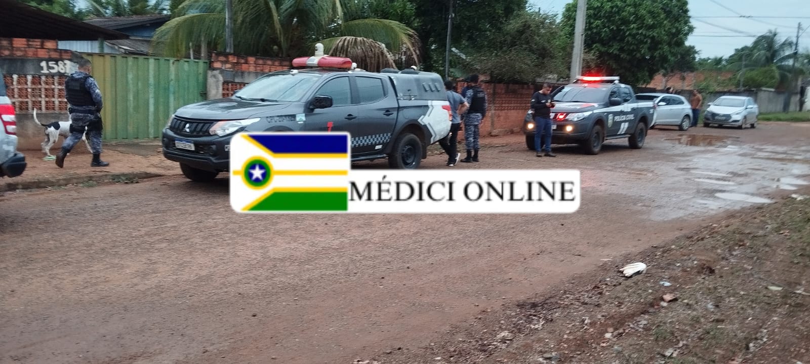 Operação contra o tráfico apreende drogas, armas e dinheiro em diversos pontos da cidade