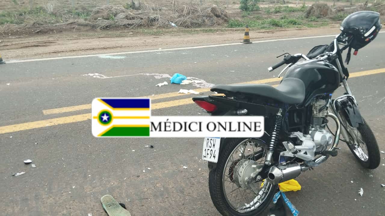 Acidente Grave na BR-364 Envolve Motocicleta e Carro Próximo à Casa da Uva
