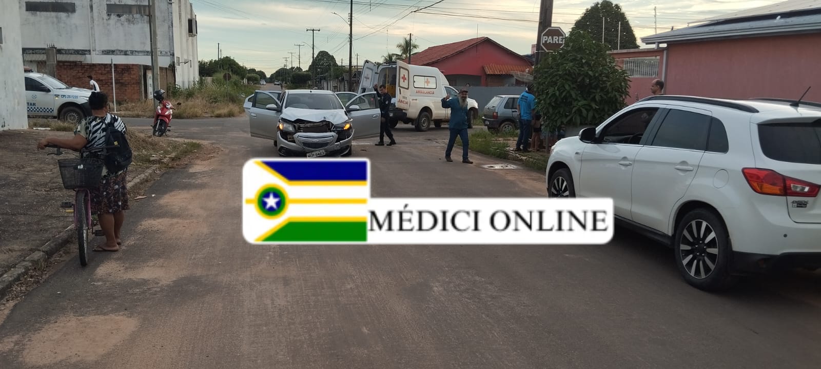 Acidente entre dois carros deixa feridos em Presidente Médici