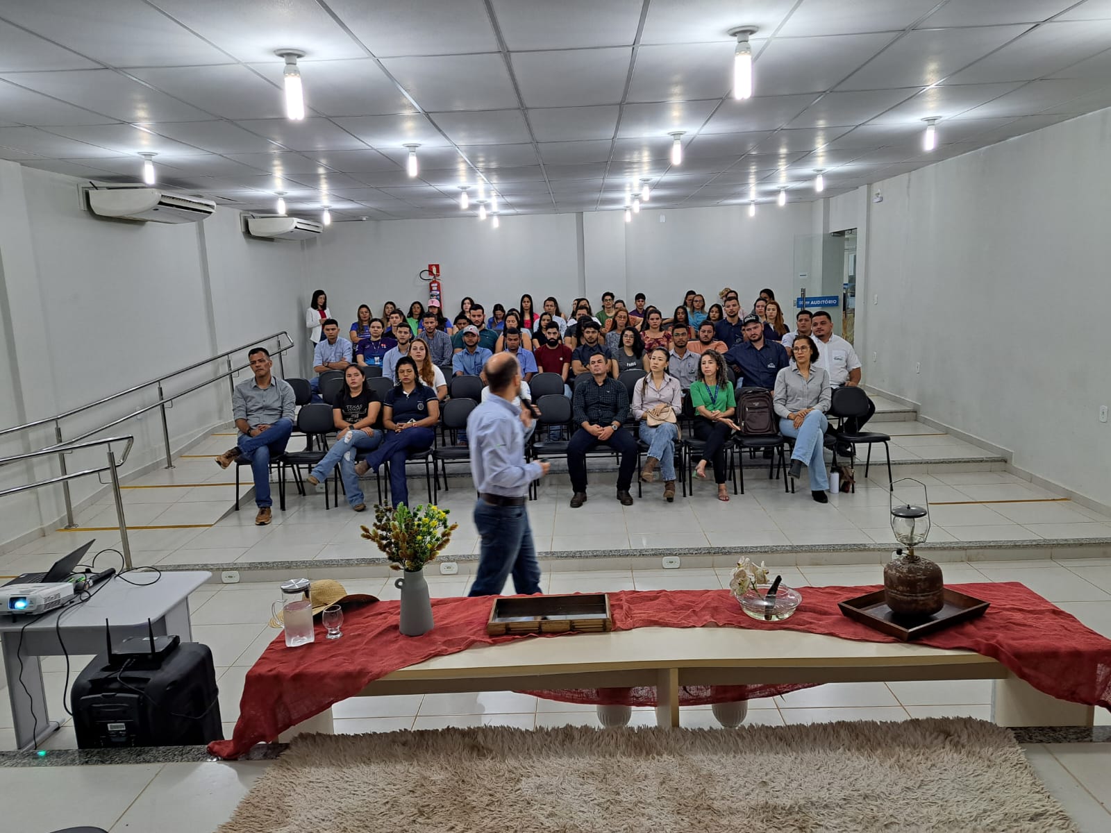 Dia do Zootecnista é Comemorado com Evento Especial na Unir de Presidente Médici