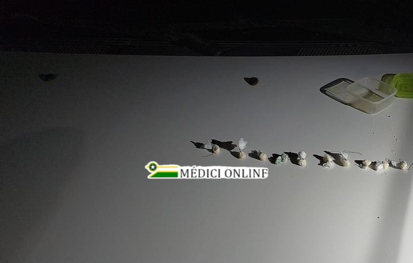 Menor é abordado com drogas na rua da saudade