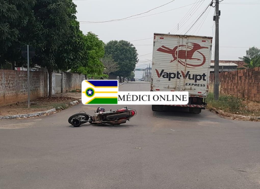 Acidente Entre Caminhão e Motocicleta Deixa Feridos em Presidente Médici
